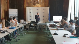 Immigrazione: Visita al PE con rappresentante del CASVP (Mairie de Paris)